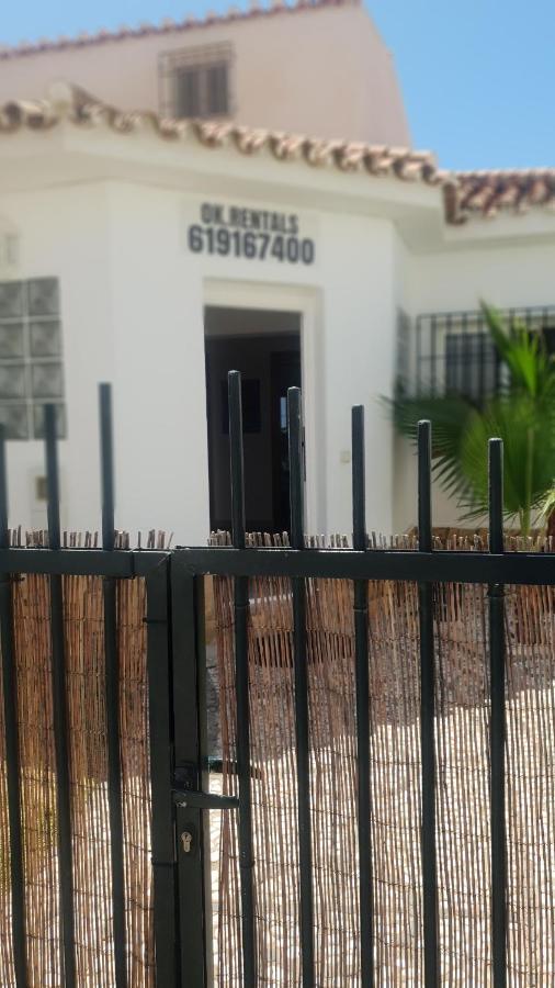 Casita Beach Front Torrox Exterior photo